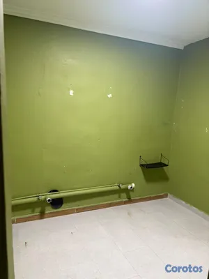 oficinas y locales comerciales - Alquilo local comercial 1er piso Av 30 Mayo próximo casa España  3