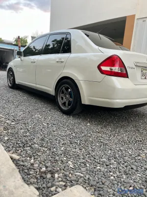 carros - Nissan Tiida 2007 Americano  7