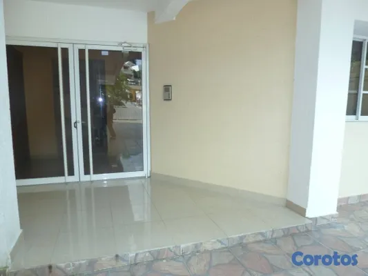 apartamentos - PENTHOUSE DE DOS PISOS DE TRES (3) HABITACIONES, 3.5 BAÑOS EN ARROYO HONDO. 7