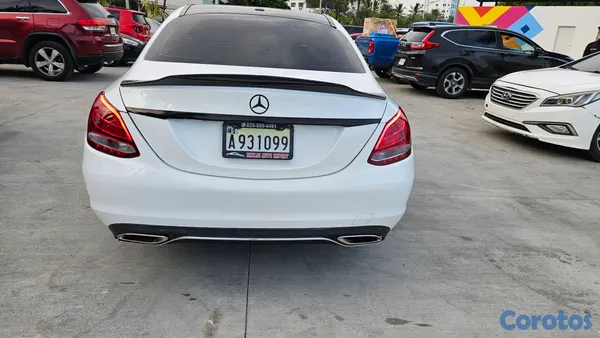 carros - Mercedes benz c300 clean carfax 2015 6