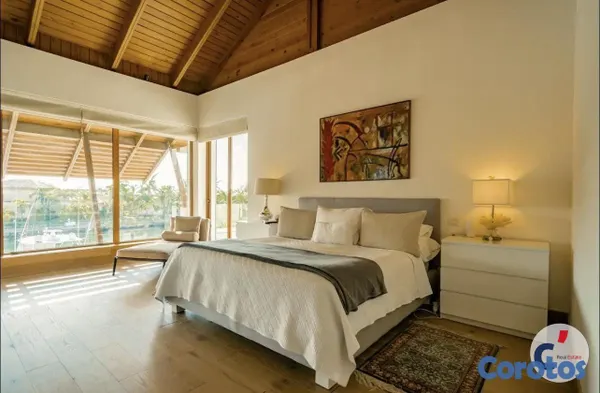 casas - Villa Frente al Mar en la Marina de Cap Cana – Vis 11