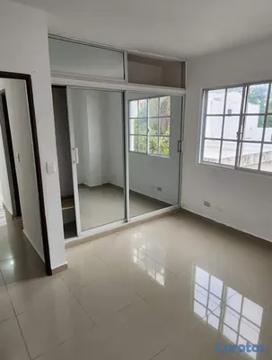 apartamentos - Se vende Apartamento de Dos Habitaciones 1 Baños En Las Americas,  Los Frailes 1 5