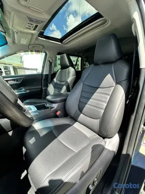 jeepetas y camionetas -  TOYOTA RAV4 XLE PLUS 2025 6