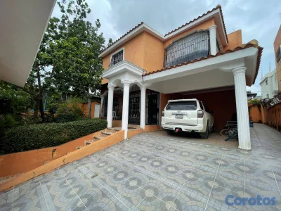 Casa en residencial Ciudad del sol Pantoja  