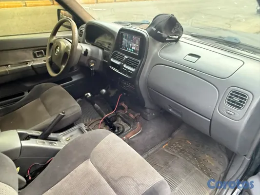 jeepetas y camionetas - Nissan frontier 2005 4