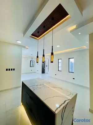 casas vacacionales y villas - CASA FAMILIAR EN VENTA EN LA ROMANA, EN UN RESIDENCIAL EXCLUSIVO 
 4