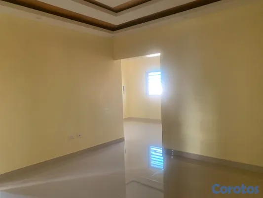 apartamentos - ALQUILO ESPACIOSO APTO EN COSTA SUR BANI.  3