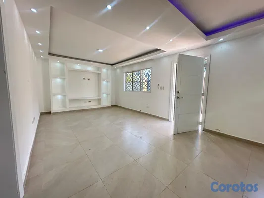 casas - ¡OPORTUNIDAD! HERMOSA Y SEGURA CASA DE DOS NIVELES 6