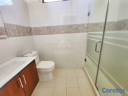 casas - CASA RENTA CERRO HERMOSO CON ESPACIOSO PATIO SANTI 7
