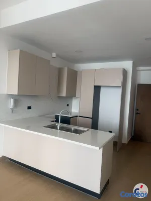 apartamentos - Moderno Apartamento en Venta de 1 Habitación en En 18