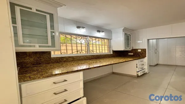 casas - Casa en venta en Arroyo Hondo Viejo 6