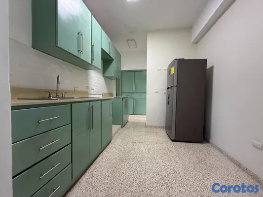apartamentos - APARTAMENTO REMODELADO EN VENTA EN BELLA VISTA, PR 6