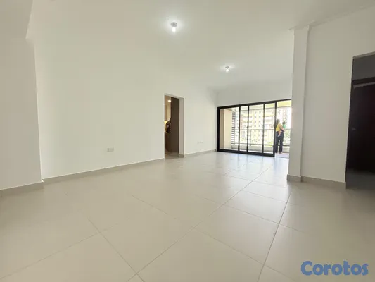 apartamentos - apartamenro en alquiler en Evaristo Morales 12