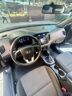 jeepetas y camionetas - Hyundai Cantus 2017 en venta, solo 53,000 km 9