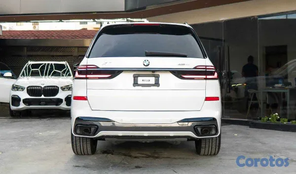 jeepetas y camionetas - BMW X7 xDRIVE40i M PACKAGE 2023 | 4X4 | 3 FILAS |  5