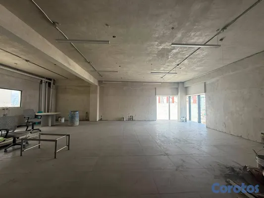 oficinas y locales comerciales - LOCAL COMERCIAL EN ALQUILER - MIRADOR SUR 3