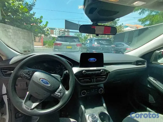 jeepetas y camionetas - Ford escape SE año 2020 buena para todo 6