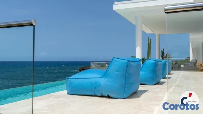 Cliffront exclusive villa for sale at Cap El Limon