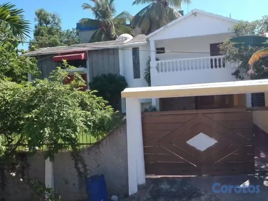 casas - Casa de 4 Habitaciones en Alquiler en Herrera con 7 Parqueos 4
