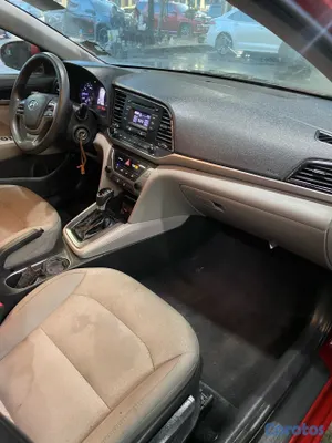 carros - HYUNDAI ELANTRA SE AÑO 2017 $595,000 NEGOCIABLE SUPER IMPECABLE FINANCIAMIENTO D 8