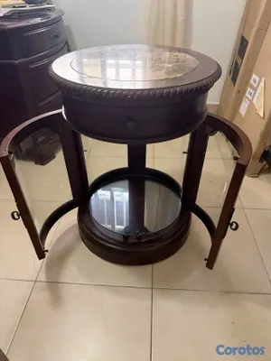 muebles y colchones - Curio/ vitrina de exhibición 5