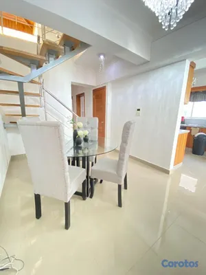 apartamentos - Vendo en Renacimiento 

5to nivel y 6to nivel
214m2 
2 Balcones
US$245,000.00 7