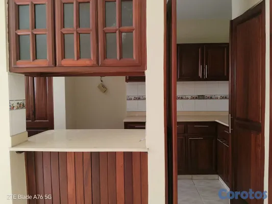 apartamentos - Av.Indep. 3 habitaciones. 2 baños. 2 parqueo abiertos

 6