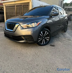 Nissan Kicks 2020 SV Clean Carfax
