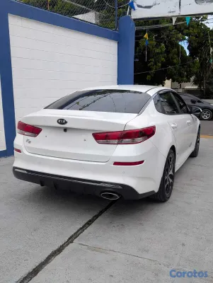 carros - KIA K5 2022. 9