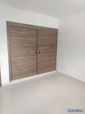 apartamentos - Apartamento ubicado en el Res. Corales del Caribe, marginal Las Américas, KM. 22 5