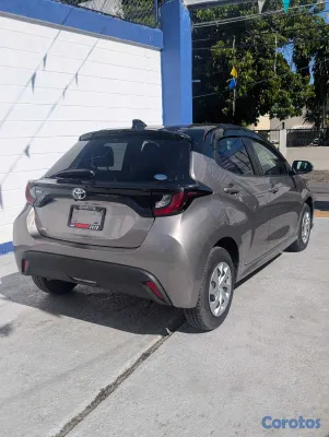 carros - TOYOTA YARIS 2021 12