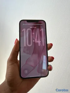 una línea rosa vertical muy fina y es turbo sim 