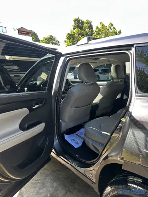 jeepetas y camionetas - TOYOTA HIGHLANDER XLE 2021 2