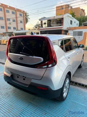 jeepetas y camionetas - 🚙 2021 Kia Soul LX 7