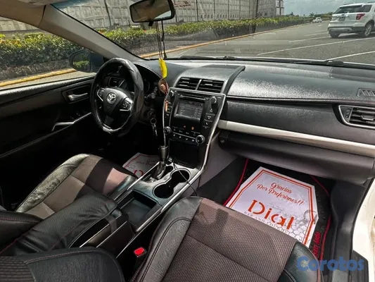 carros - Toyota Camry SE 2017 8