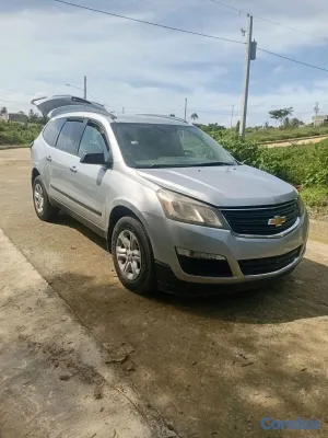 jeepetas y camionetas - Chevrolet Travels 2017 traspaso  3