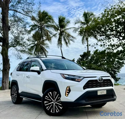 jeepetas y camionetas - Toyota rav4 2025 xle  5