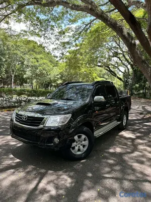 jeepetas y camionetas - Toyota Hilux G 2011 3