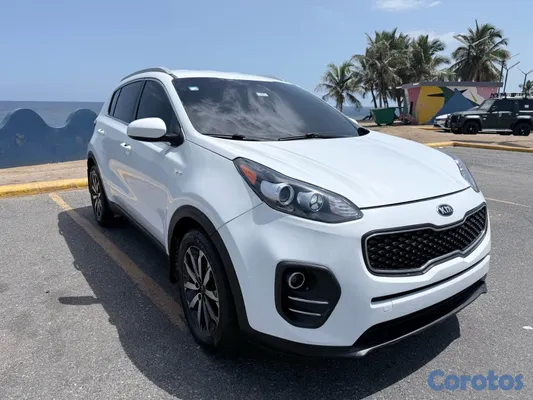 jeepetas y camionetas - Kia Sportage 2017 excelente condiciones  2
