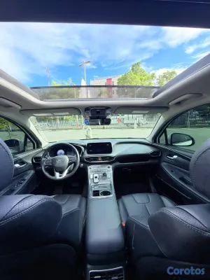 jeepetas y camionetas - Hyundai Santafe   Modelo SEL plus  Año 2022  8