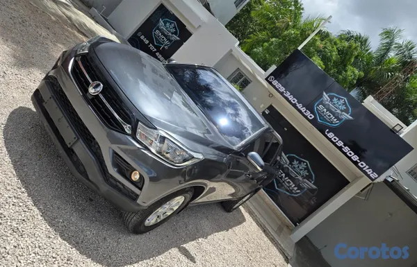 jeepetas y camionetas - KGM REXTON 2021 GRIS OSCURO DIESEL 8