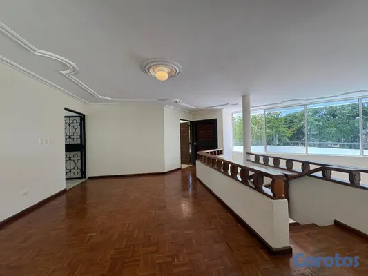 casas - Casa en venta en excelente ubicación de los Cacicazgos 7