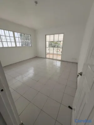 casas - SE VENDE AMPLICA CASA EN COLINAS DE LOS RIOS 2