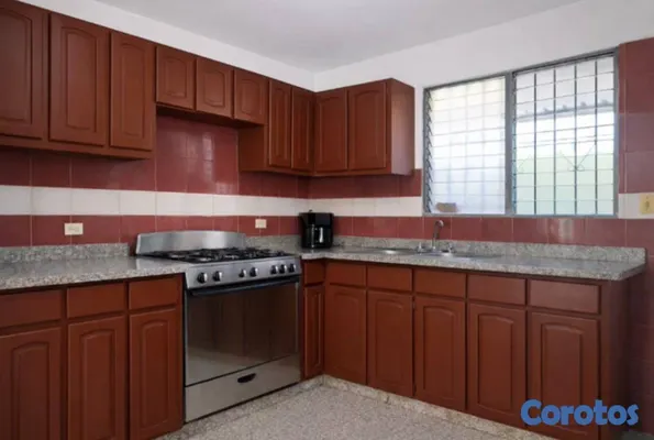 casas - Casa en Venta de Dos Niveles en Miramar 14