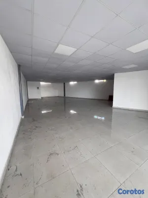 oficinas y locales comerciales - Locales Comerciales en Alquiler – Plaza Haina próx 2