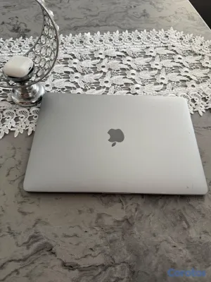computadoras y laptops - MacBook Pro 13 pulgadas  5