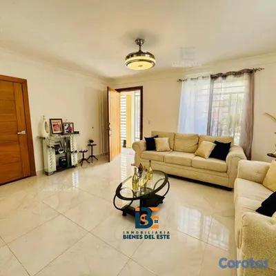 casas - Vendo moderna Vivienda de Tres niveles con cuatro  2