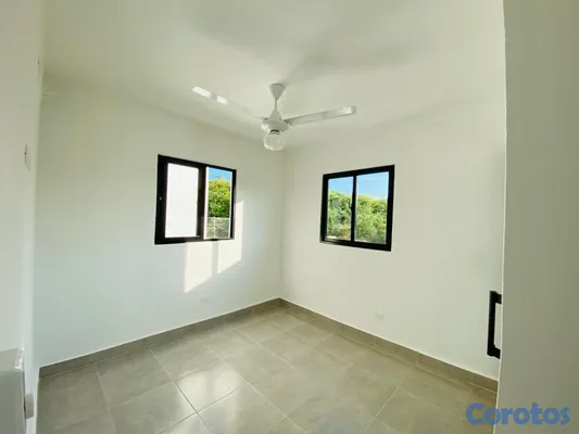 apartamentos - SEGUNDO PISO EN VENTA EN LA AVENIDA HISPANOAMERICA 8