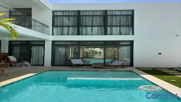 casas vacacionales y villas - LUJO, COMODIDAD a 6 minutos de la famosa PLAYA BONITA . 3