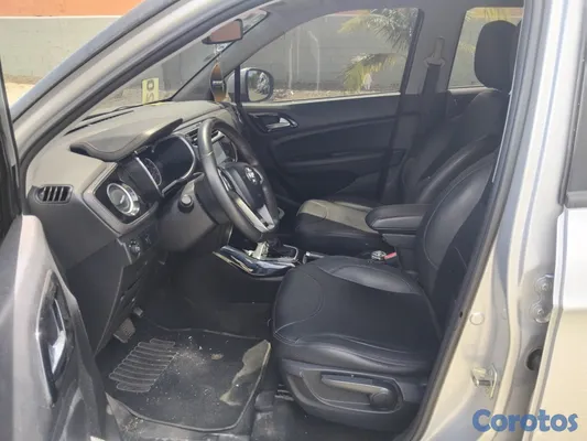 jeepetas y camionetas - BRILLIANCE  ELITE V3. 4